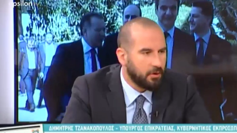 Αμετανόητοι οι Συριζαίοι: «Μορφώματα οι Παμμακεδονικές οργανώσεις» – «Να μην κατέβει η εκκλησία στα συλλαλητήρια» – Τρέμουν την γαλανόλευκη λαοθάλασσα